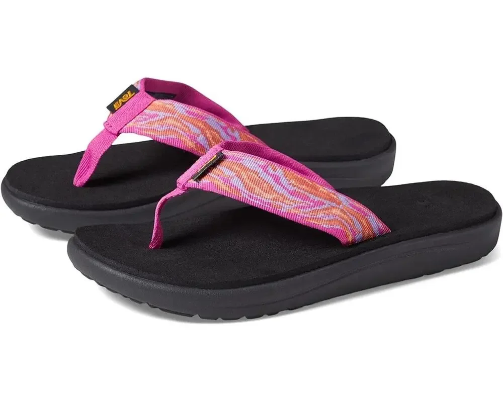 Teva Flip Flops sz 1 youth Pink Teva Flip Flops Pink Voya